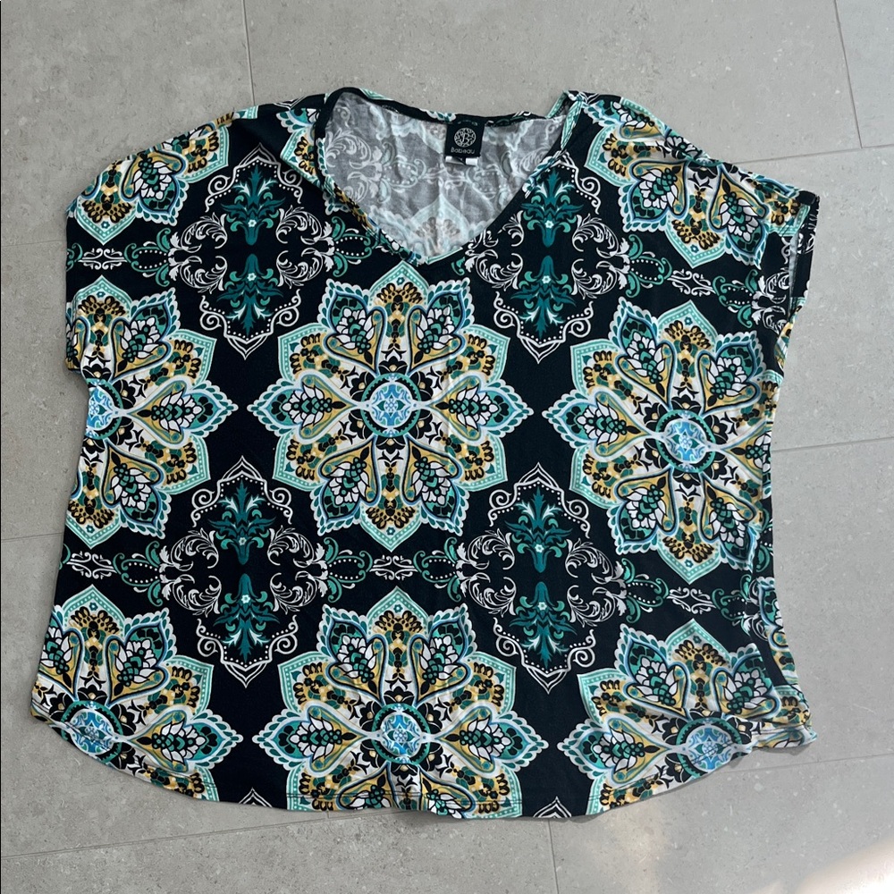 Babeau Mandala Print Women's Blouse - Black and Green